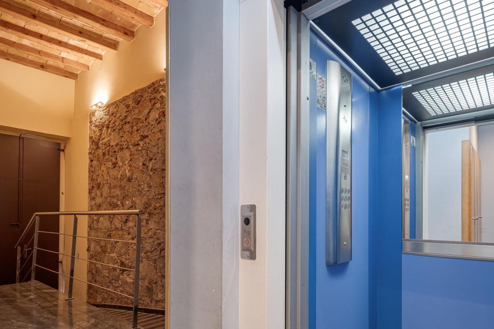 Guestready - Bright Home Near Montjuic Barcelona Eksteriør bilde